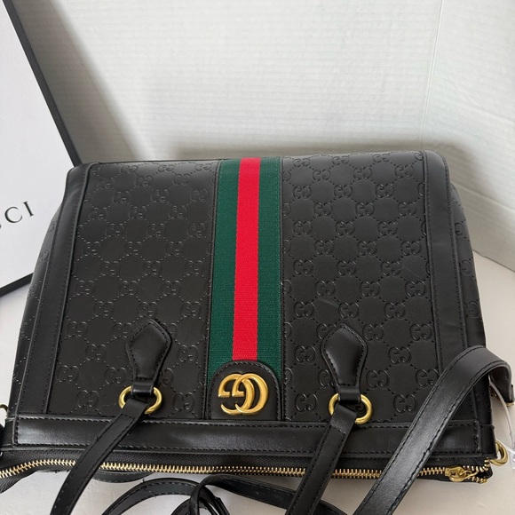 Gucci Black Embossed Shoulder Bag with Red and Green Accent - Picture 9 of 17